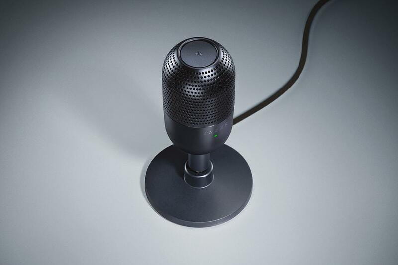 Микрофон Razer Seiren V3 mini Black (RZ19-05050100-R3M1)