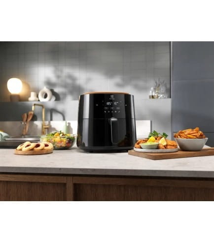Мультипечь Electrolux 700 Air Fryer EAF5B