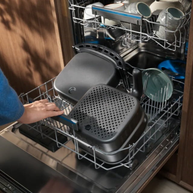 Мультипечь Electrolux 700 Air Fryer EAF5B