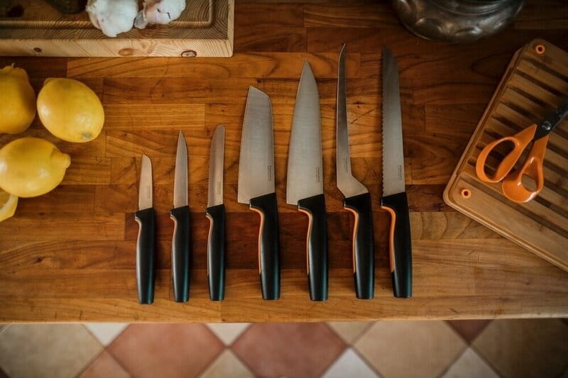 Нож для хлеба Fiskars Functional Form 21 см (1057538)