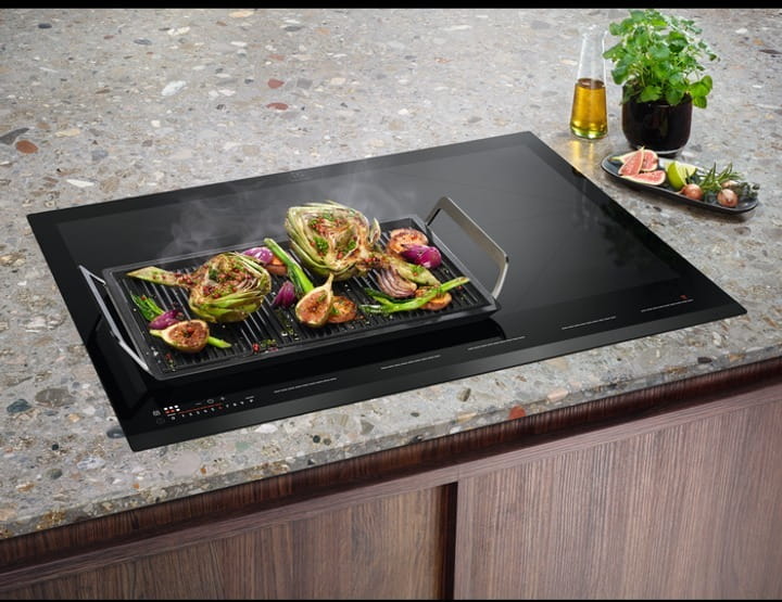 Варильна панель Electrolux EIV87675