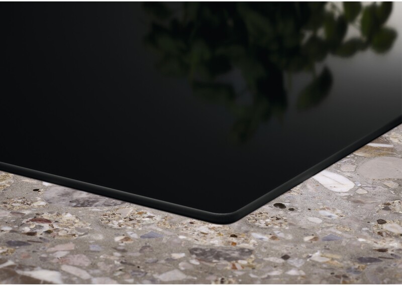 Варильна панель Electrolux KIS62453I