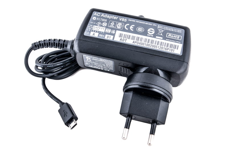 Блок питания PowerPlant для планшетов Sony 220V, 5V 10W 2A, microUSB (SO10MMICR)