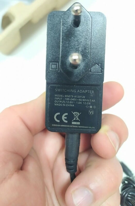 Блок питания для роутеров DC 9V/1A, 5.5 х 2.1 мм