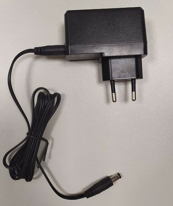 Блок питания для роутеров DC 9V/1A, 5.5 х 2.1 мм