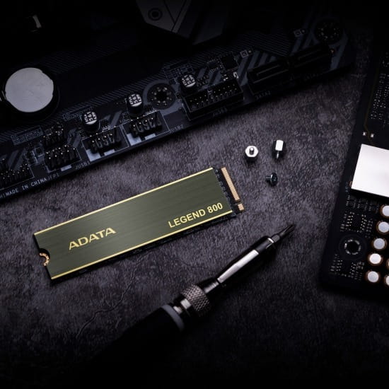 Накопитель SSD 2TB A-Data Legend 800 M.2 2280 PCIe Gen 4x4 3D NAND (ALEG-800-2000GCS)