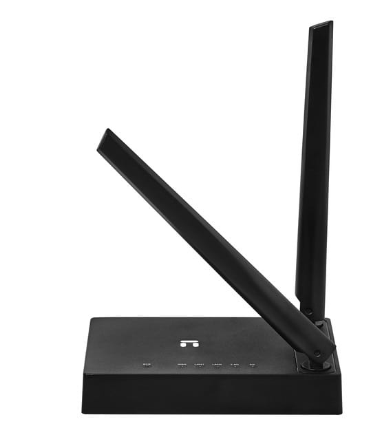 Беспроводной маршрутизатор Netis N4 (AC1200, 1xFE WAN, 2xFE LAN, 2 антенны)