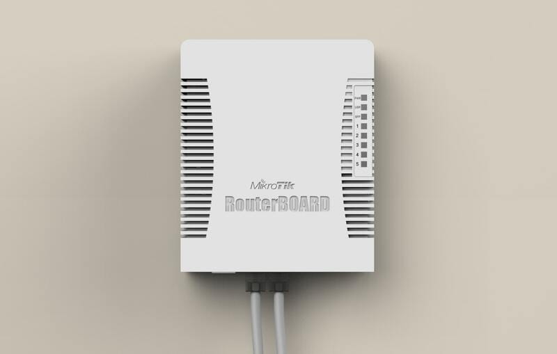 Маршрутизатор MikroTik RouterBOARD RB960PGS hEX PoE (800MHz/128Mb, 1xUSB, 5х1000Мбит, Passive PoE)