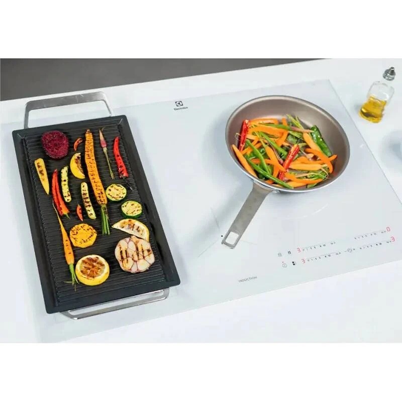 Варильна панель Electrolux EIV83443BW