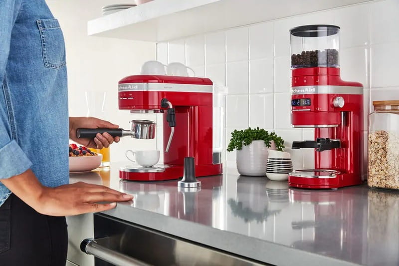 Кофемолка KitchenAid Artisan 5KCG8433EER Red