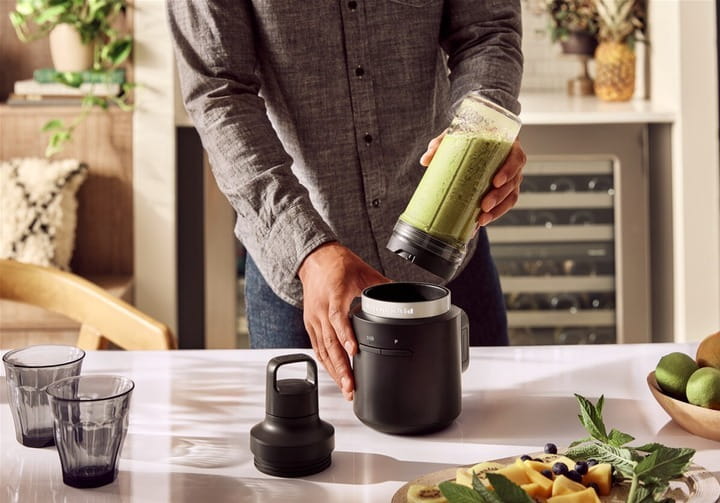 Акумуляторний портативний блендер KitchenAid Go 5KSBR256BM Black