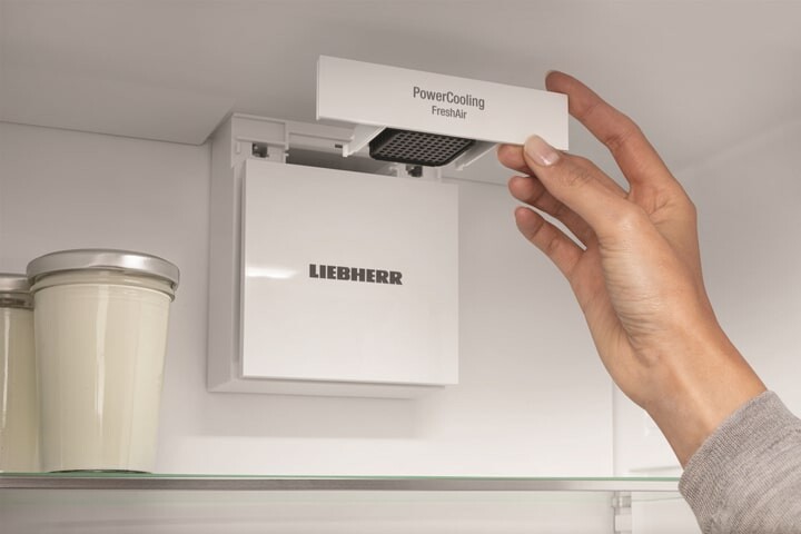 Холодильник Liebherr CNd 7723 Plus