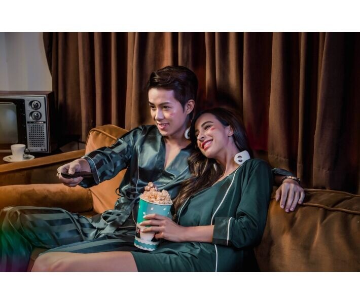 Масажер для шиї SKG 4098