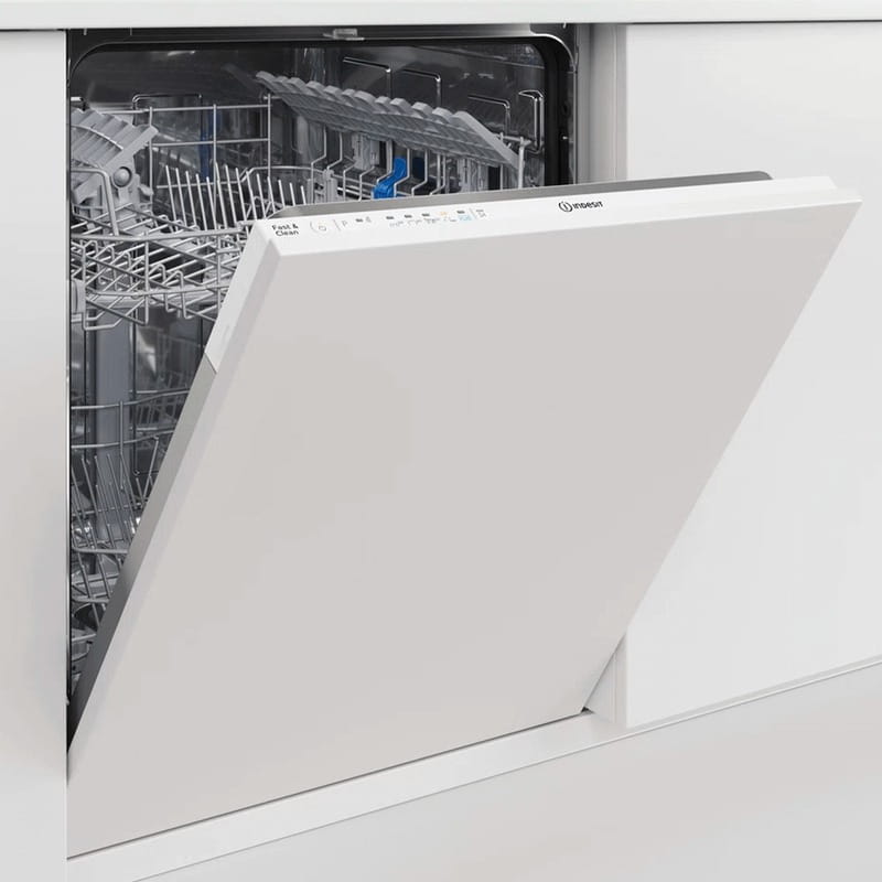 Встраиваемая посудомоечная машина Indesit D2I HL326