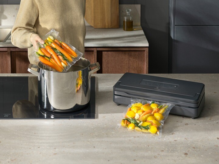 Рулон с пакетами для вакуумування Electrolux EVSRR1