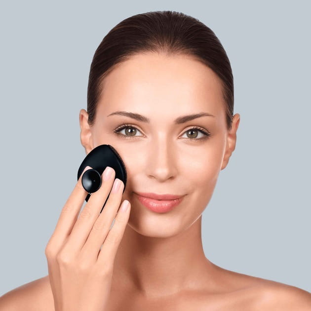 Щетка для лица Geske Facial Brush 4 в 1 с держателем Black (GK000038BK01)
