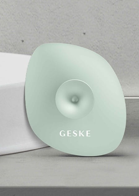 Щітка для обличчя Geske Facial Brush 4 в 1 з тримачем Green (GK000038GN01)