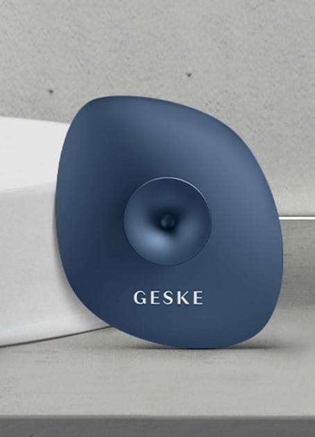 Щітка для обличчя Geske Facial Brush 4 в 1 з тримачем Midnight (GK000038MN01)