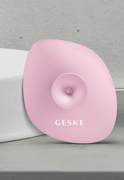 Щітка для обличчя Geske Facial Brush 4 в 1 з тримачем Pink (GK000038PK01)