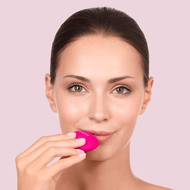 Устройство для увеличения объема губ Geske Lip Volumizer & Booster 4 в 1 М Magenta (GK000055MG01)