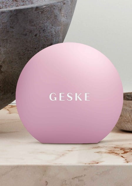 Устройство для увеличения объема губ Geske Lip Volumizer & Booster 4 в 1 М Pink (GK000055PK01)