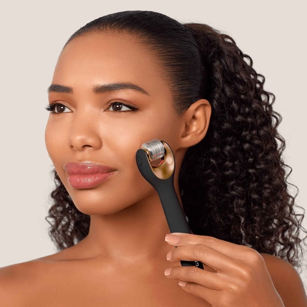 Электронный ролик для лица с микроиглами Geske MicroNeedle Face Roller 9 в 1 Gray (GK000053GY01)