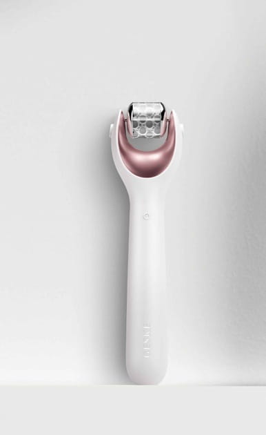 Электронный ролик для лица с микроиглами Geske MicroNeedle Face Roller 9 в 1 Starlight (GK000053SL01)