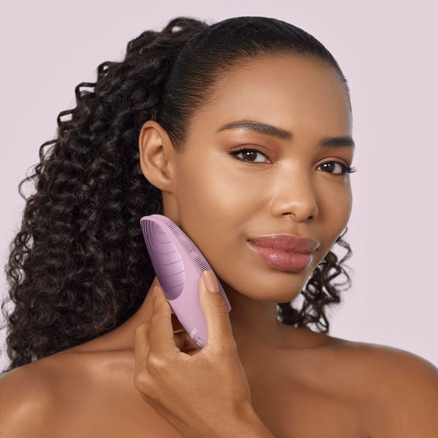Электронная звуковая термо щетка для лица Geske Sonic Thermo Facial Brush 6 в 1 Pink (GK000007PK01)