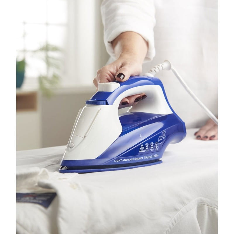 Праска Russell Hobbs 26483-56 Light & Easy Brights Sapphire Iron