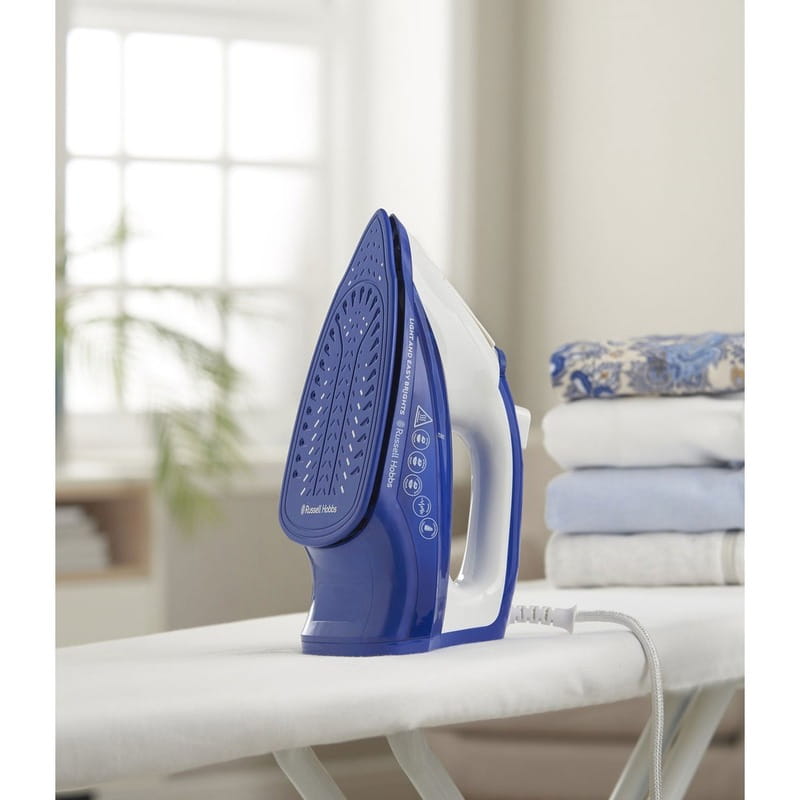 Праска Russell Hobbs 26483-56 Light & Easy Brights Sapphire Iron