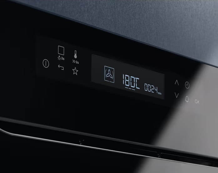 Духовой шкаф Electrolux EOB7S31Z