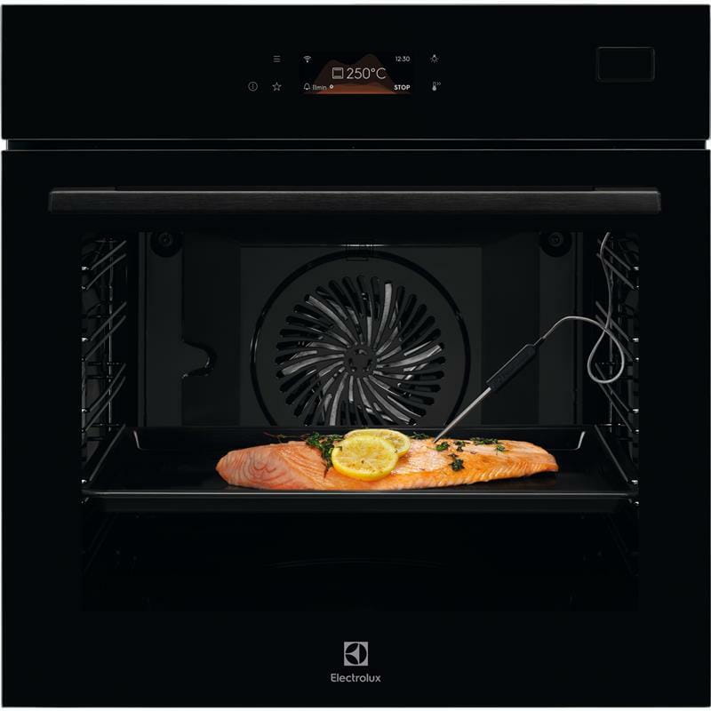 Духовой шкаф Electrolux EOB8S39WZ