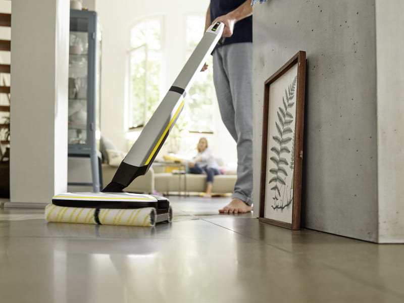 Аккумуляторный моющий пылесос Karcher FC 7 Cordless (1.055-701.0)