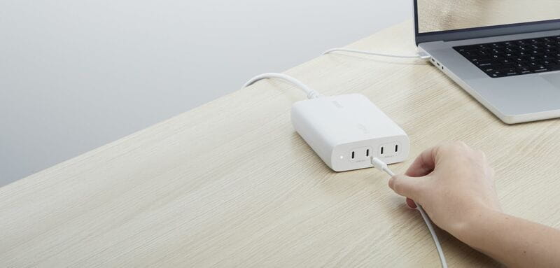 Мережевий зарядний пристрій Belkin Boost Up Charge Pro GaN 200W 4хUSB-C White (WCH015VFWH)