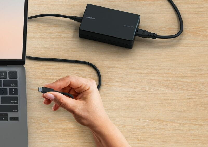 Мережевий зарядний пристрій Belkin USB-C Core GaN 100W Black (INC016VFBK)