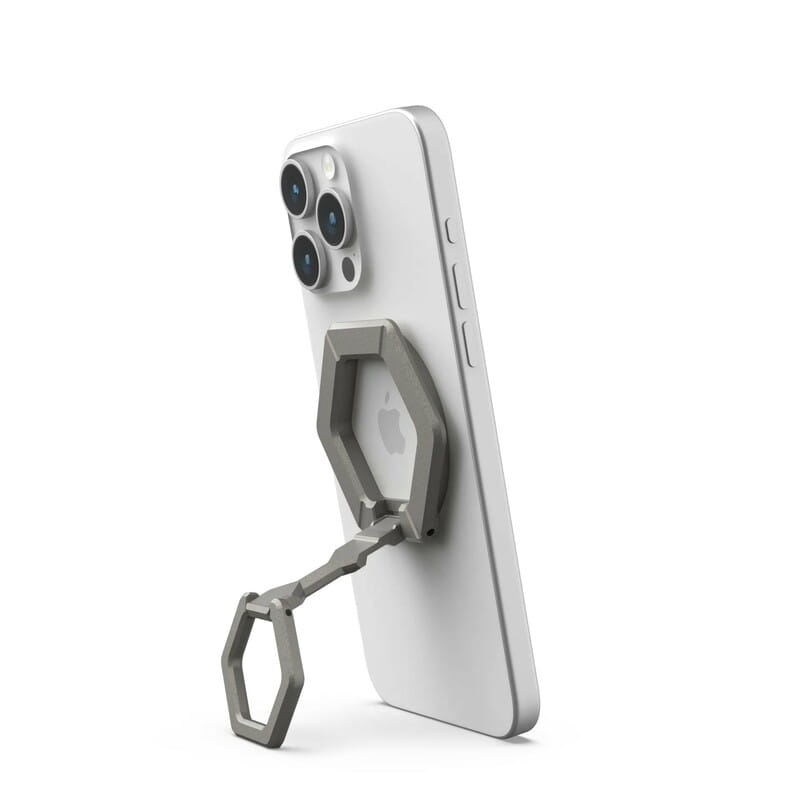 Держатель магнитный универсальный Urban Armor Gear Magnetic Ring Stand Titanium (964443113636)