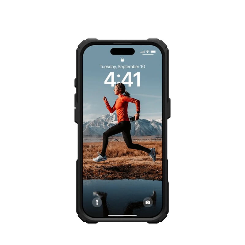 Чохол-накладка Urban Armor Gear Magsafe для Apple iPhone 16 Pro Plasma XTE Black/Orange (114474114097)