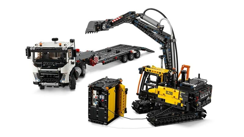 Конструктор LEGO Technic Вантажівка Volvo FMX і Електричний екскаватор EC230  (42175)