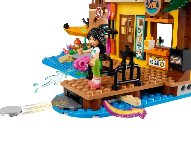 Конструктор LEGO Friends Водні види спорту в таборі пригод (42626)