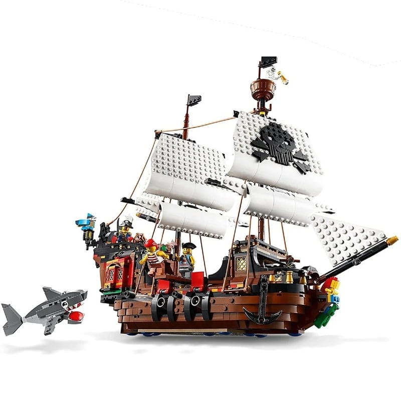 Конструктор LEGO Creator Пиратский корабль (31109)