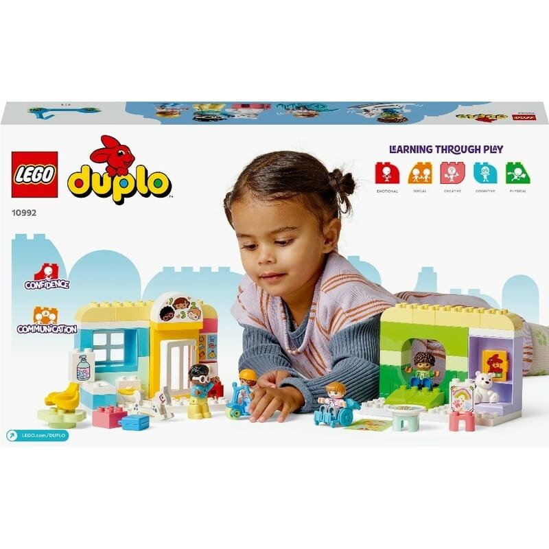 Конструктор LEGO Duplo Town Жизнь в детском саду (10992)