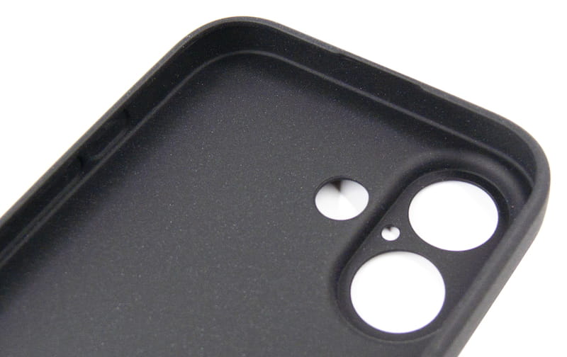 Чeхол-накладка Dengos Carbon для Apple iPhone 16 Black (DG-TPU-CRBN-208)