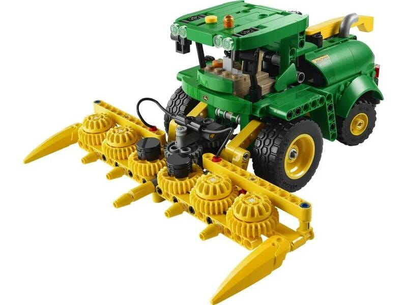 Конструктор LEGO Technic Кормоуборочный комбайн John Deere 9700 (42168)