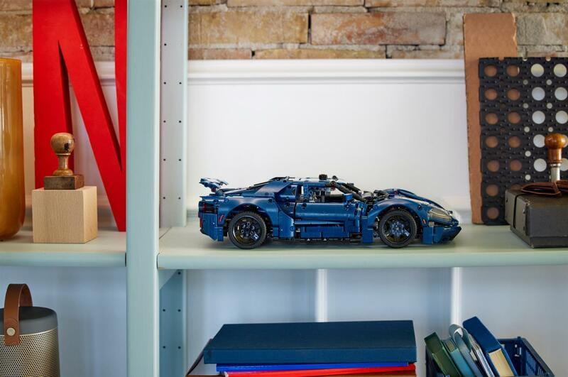 Конструктор LEGO Technic Ford GT 2022 (42154)