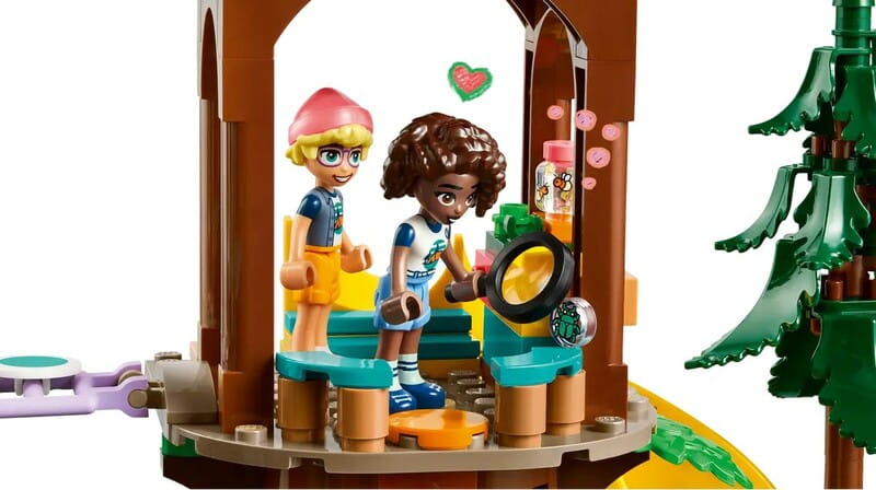 Конструктор LEGO Friends Домик на дереве в приключенческом лагере (42631)