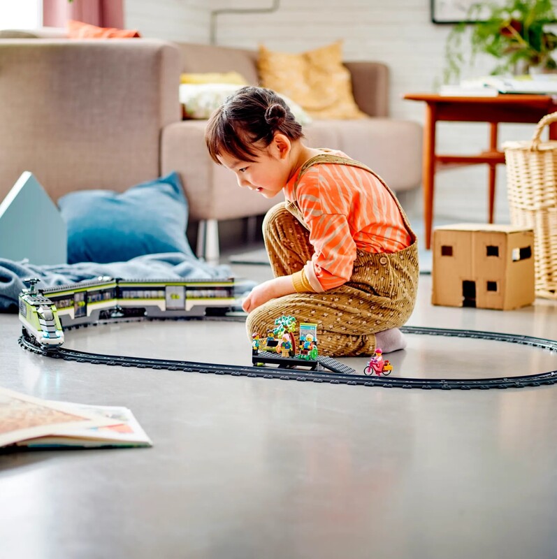 Конструктор LEGO City Trains Пасажирський потяг-експрес (60337)