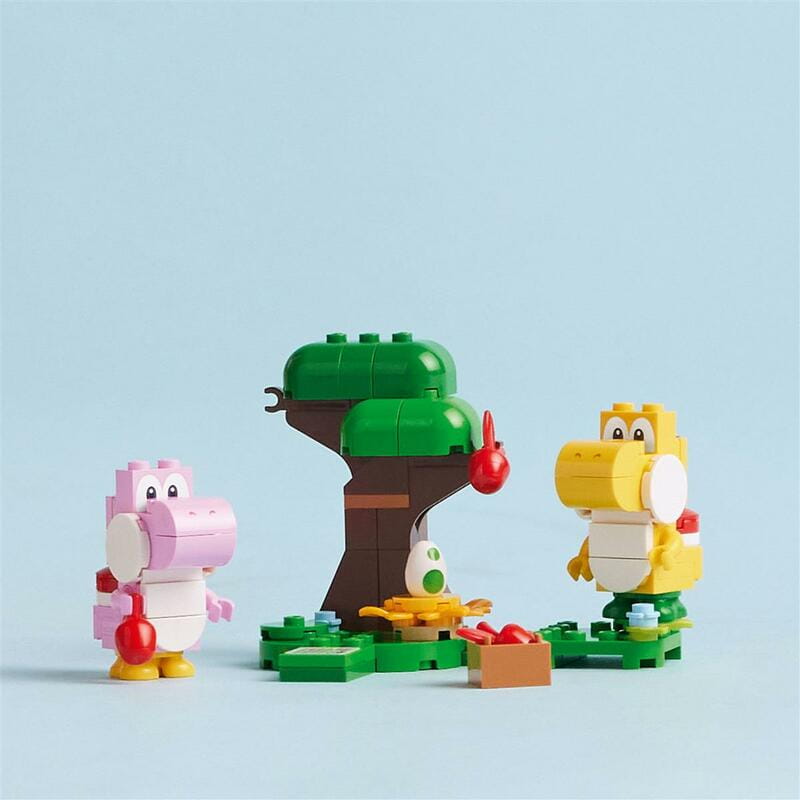 Конструктор LEGO Super Mario Прекрасный лес Yoshi. Дополнительный набор (71428)