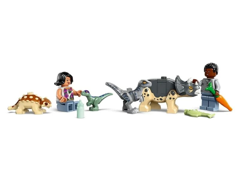 Конструктор LEGO Jurassic World Центр спасения малышей динозавров (76963)