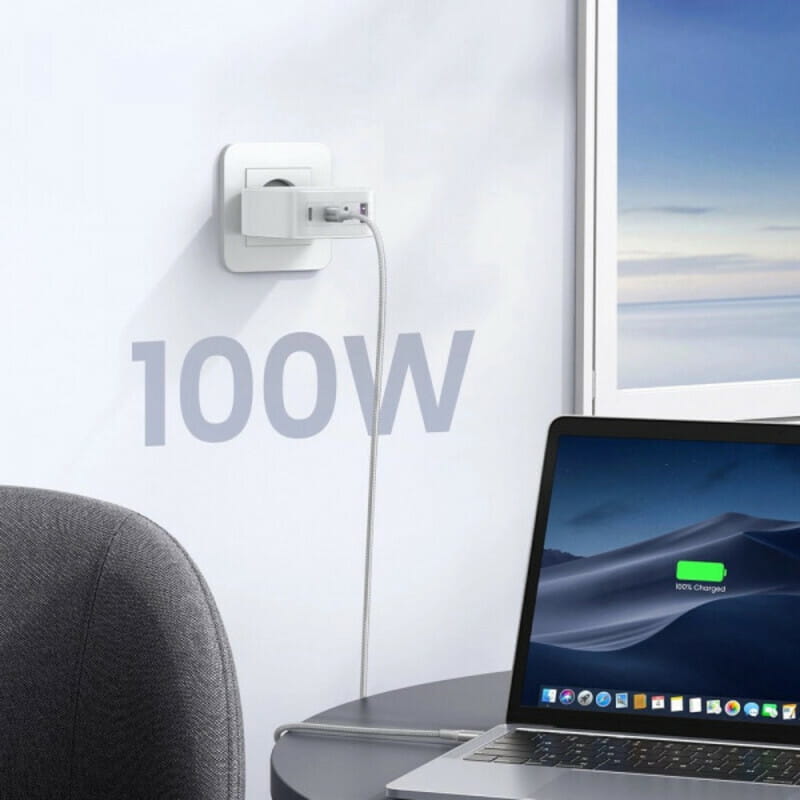 Зарядний пристрій Ugreen 100W (3хUSB-C+USB-A) CD226 White (15337)