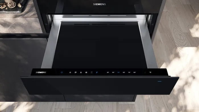 Шафа для підігріву посуду Siemens BI710C1B1